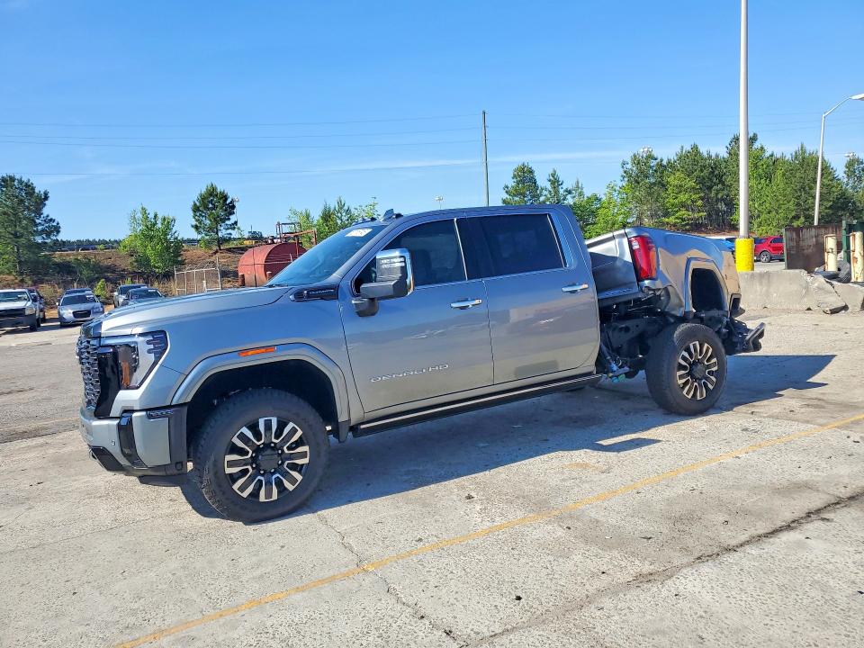 2026 GMC Sierra VIN 1GT4UXEY2TF202207 COPART salvage auction — Rear End, SC - CERT OF TITLE-SALVAGE, sold $45,000 on 2026-06-26 (photo 1)