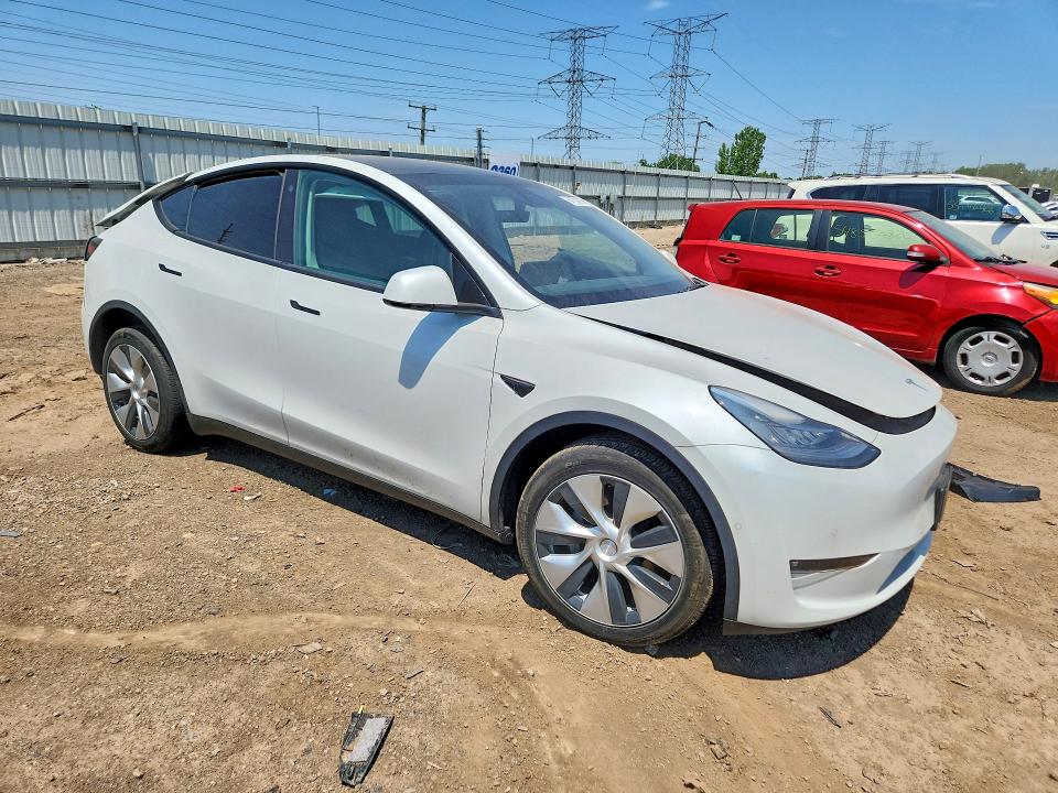 2021 Tesla Model y VIN 5YJYGDEE2MF253094 COPART salvage auction — REAR END, Il - Salvage Certificate, sold $375 on 2026-07-28 (photo 4)