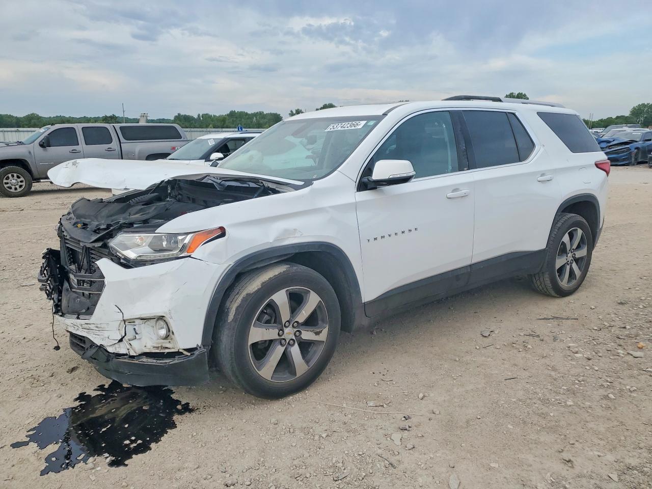 2018 Chevrolet Traverse VIN 1GNEVHKW5JJ108804 COPART salvage auction — Front End, MO - SALVAGE CERTIFICATE OF TITLE, sold $1,850 on 2026-06-25 (photo 1)