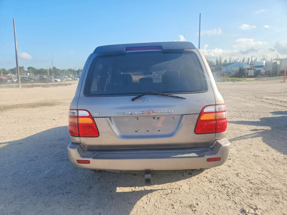 2001 Toyota Land cruiser VIN JTEHT05J012012856 COPART salvage auction — MINOR DENT/SCRATCHES, Fl - Certificate Of Title (P), sold $9,000 on 2026-07-14 (photo 6)