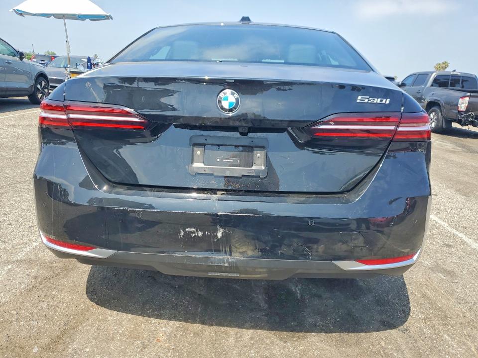 2025 BMW VIN WBA43FJ05SCU25013 COPART salvage auction — FRONT END, Ca - Salvage Certificate, sold $14,500 on 2026-08-21 (photo 6)