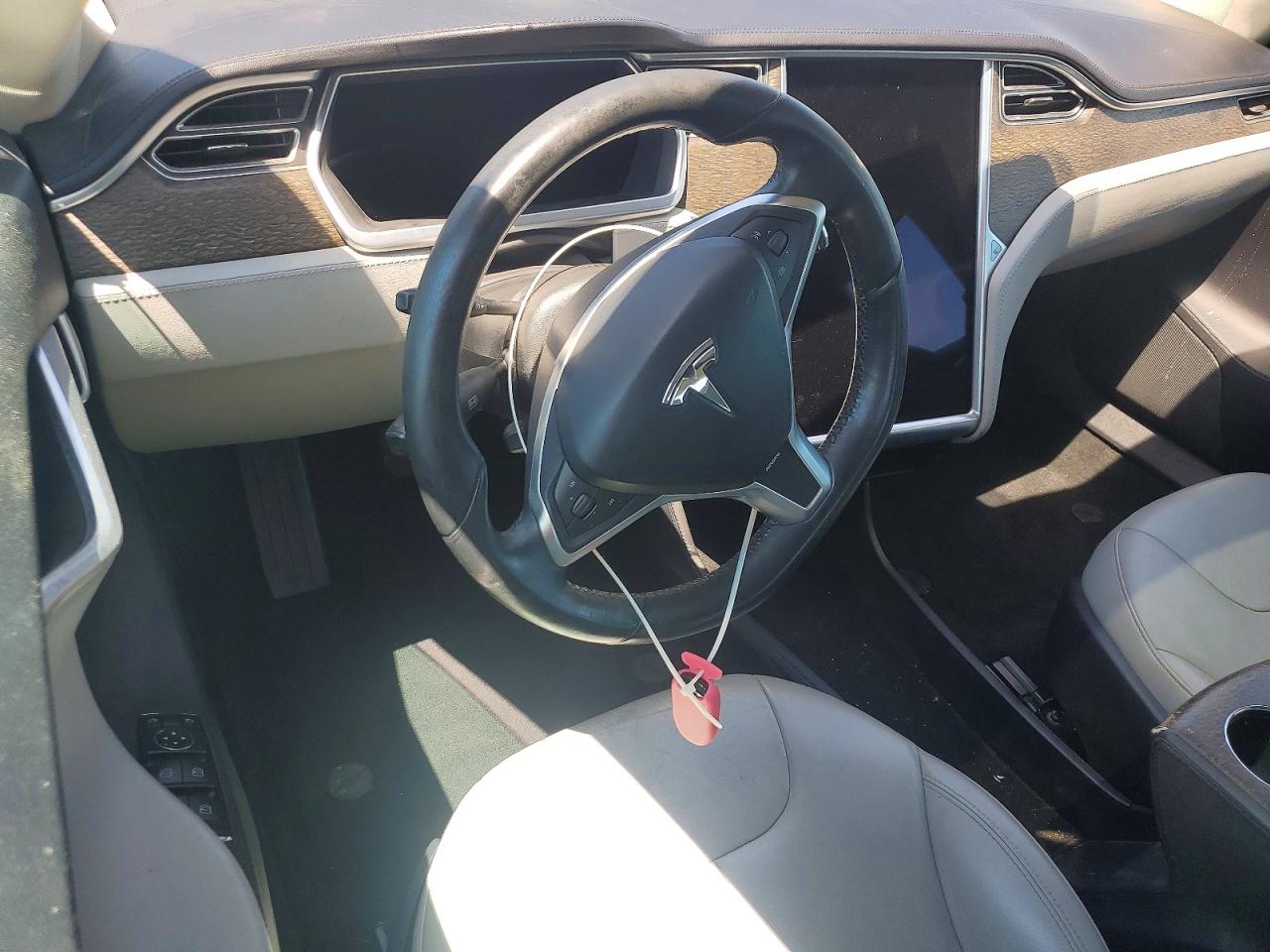 2013 Tesla Model S VIN 5YJSA1AG2DFP12122 COPART salvage auction — Front End, NC - DEALER ONLY CLEAN TITLE (P), sold $2,450 on 2026-07-03 (photo 8)