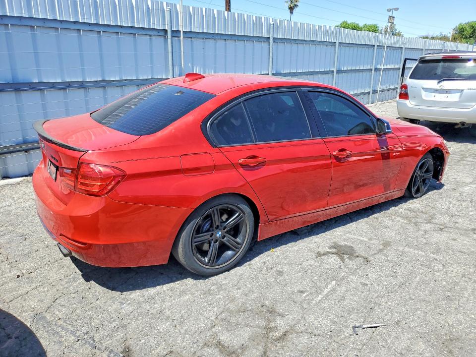 2012 BMW 3er VIN WBA3A9C50CF077701 COPART salvage auction — MECHANICAL, Ca - Salvage Certificate, sold $1,700 on 2026-07-16 (photo 3)