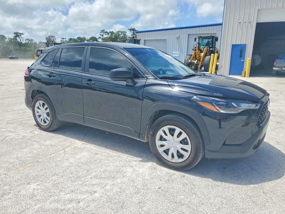 2025 Toyota VIN 7MUAAAAG6SV123522 COPART salvage auction — REAR END, Fl - Cert Of Title Slvg Rebuildable, sold $9,300 on 2026-07-15 (photo 4)