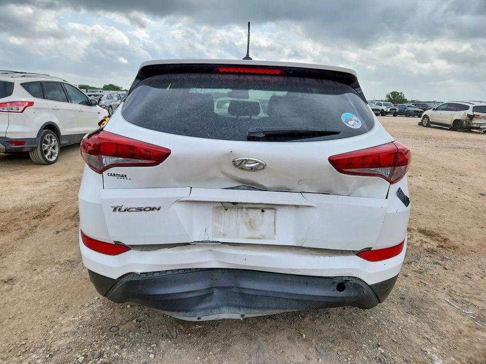 2016 Hyundai Tucson VIN KM8J23A43GU227036 COPART salvage auction — REAR END, Tx - Salvage Vehicle Title, sold $2,300 on 2026-07-09 (photo 6)