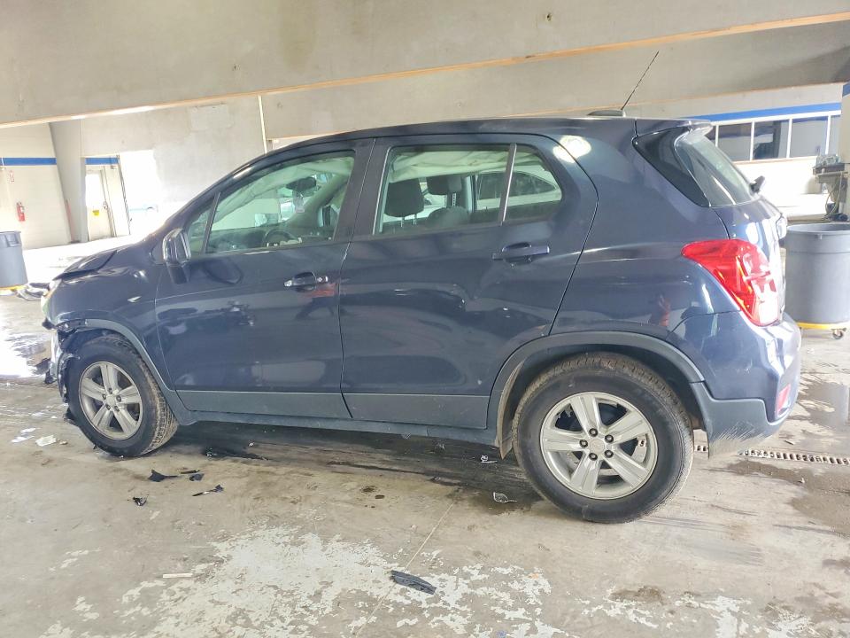 2019 Chevrolet Trax VIN 3GNCJKSB1KL206042 COPART salvage auction — FRONT END, VA - CERT OF TITLE - SALVAGE, sold $450 on 2026-07-02 (photo 2)