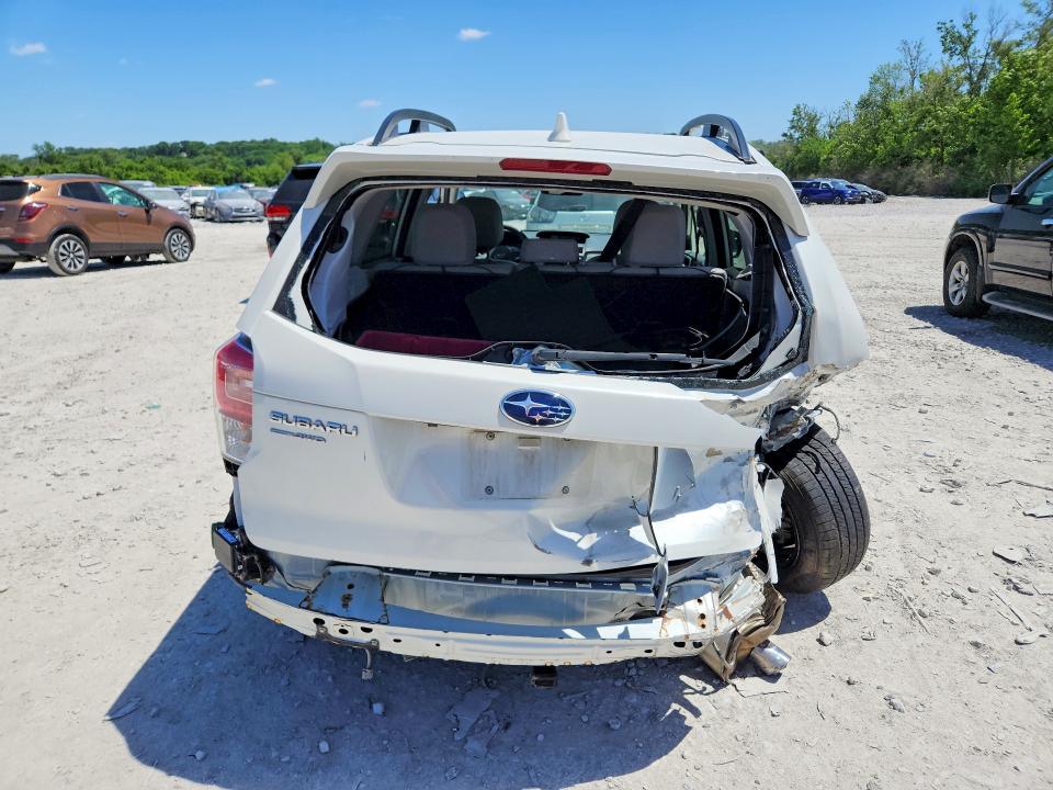 2018 Subaru Forester VIN JF2SJARC0JH561683 COPART salvage auction — UNDERCARRIAGE, Il - Salvage Certificate, sold $3,100 on 2026-07-27 (photo 6)