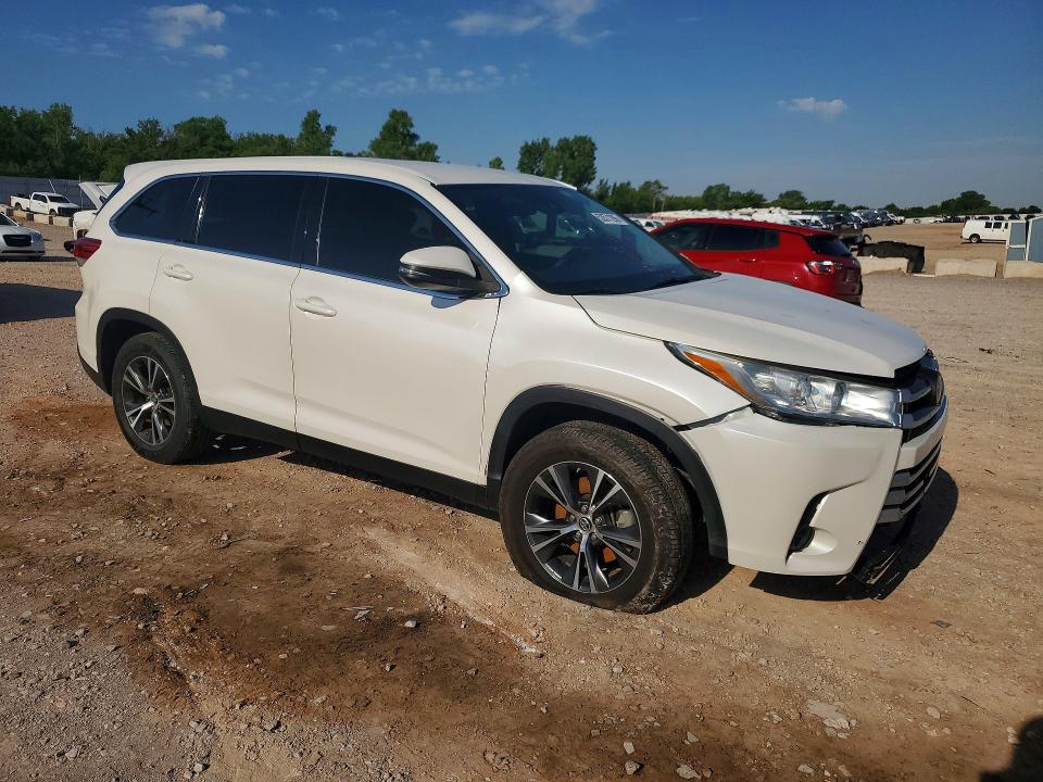 2019 Toyota Highlander VIN 5TDZARFH9KS043130 COPART salvage auction — MINOR DENT/SCRATCHES, Ok - Certificate Of Title (P), sold $11,200 on 2026-07-28 (photo 4)