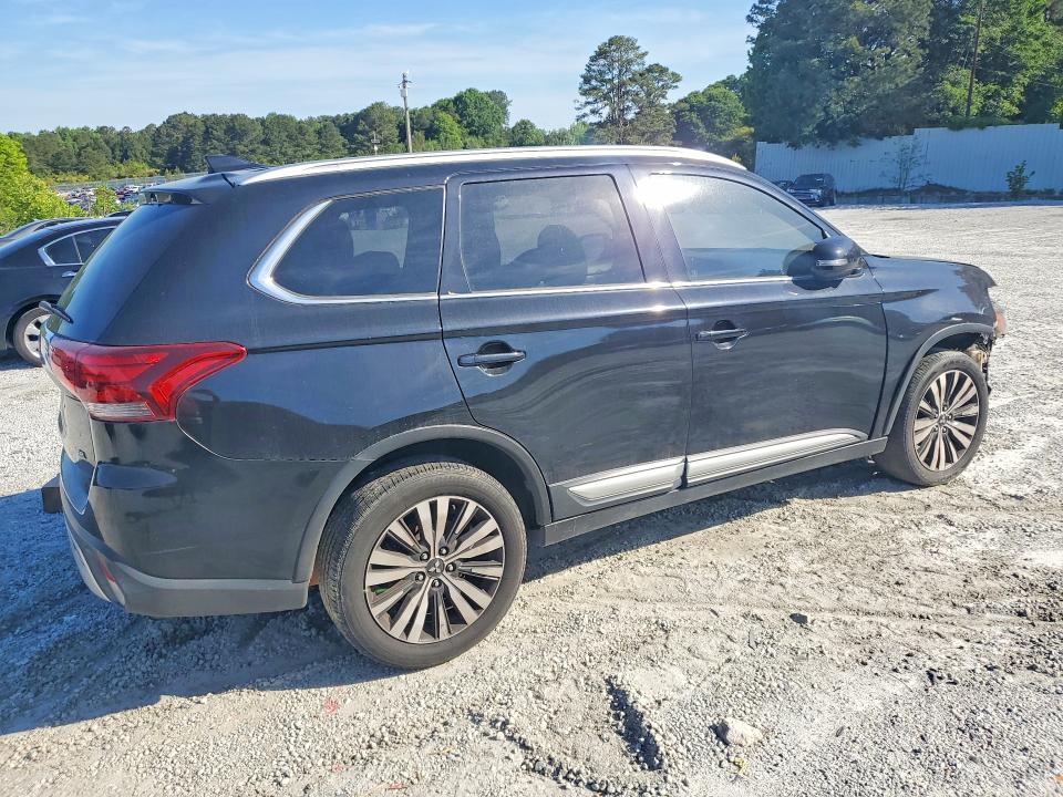 2020 Mitsubishi Outlander VIN JA4AZ3A38LZ020494 COPART salvage auction — FRONT END, FL - CERTIFICATE OF TITLE, sold $3,150 on 2026-07-27 (photo 3)