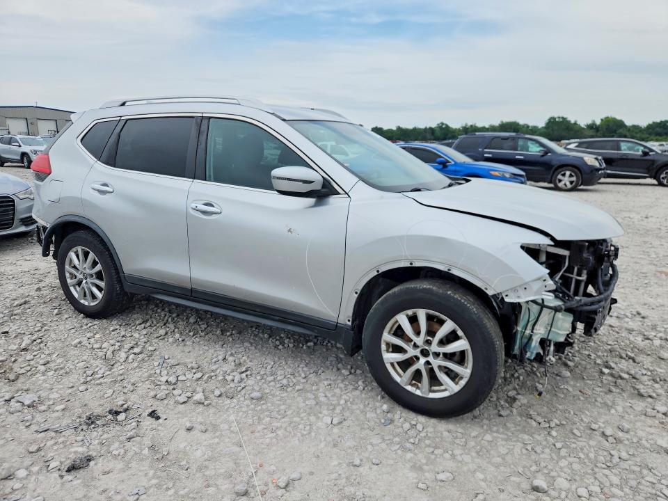 2017 Nissan Rogue VIN KNMAT2MT0HP597696 COPART salvage auction — FRONT END, Il - Salvage Certificate, sold $2,200 on 2026-07-20 (photo 4)