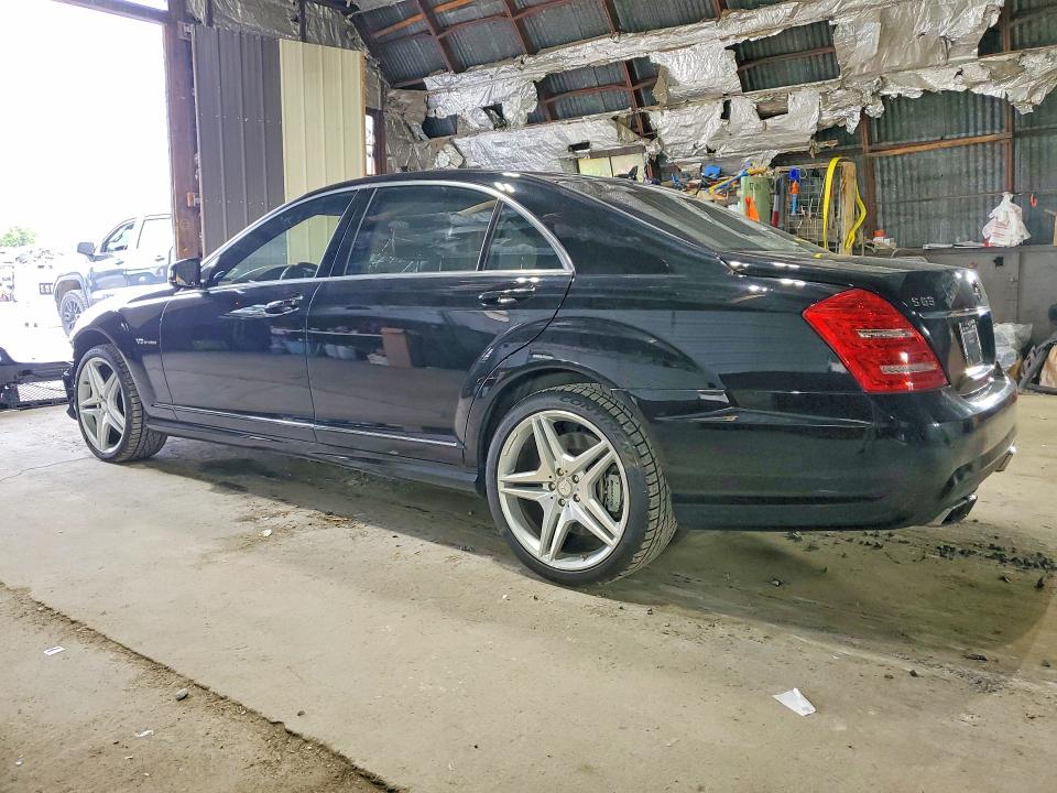 2011 Mercedes-benz S VIN WDDNG7EB1BA377153 COPART salvage auction — FRONT END, Id - Cert Of Title -Rebuilt Salvage, sold $17,100 on 2026-07-15 (photo 2)