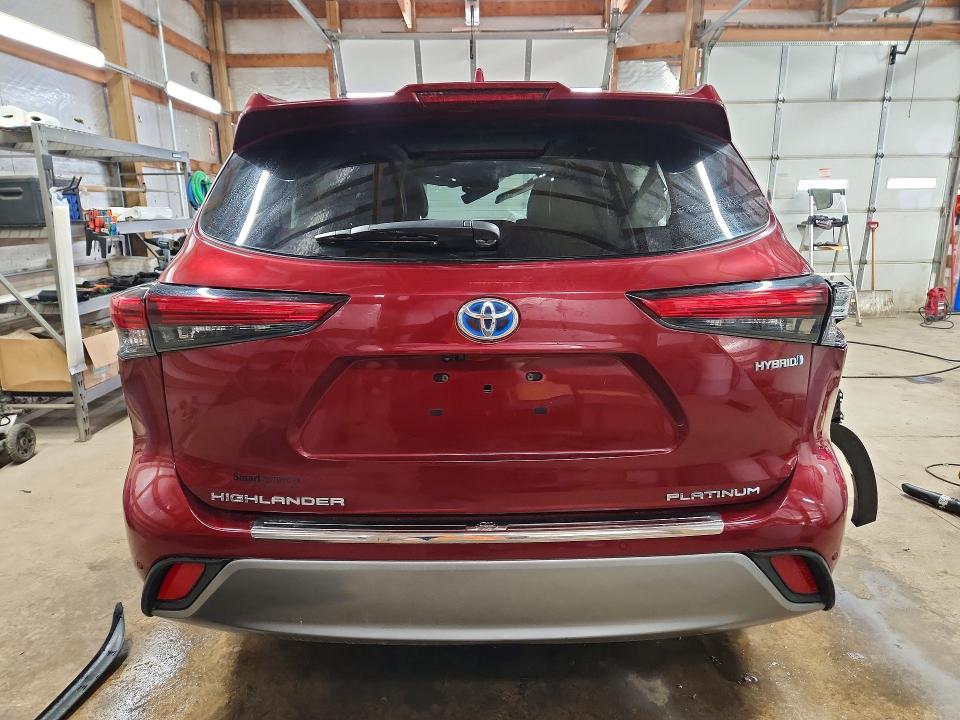 2022 Toyota Highlander VIN 5TDEBRCH8NS073482 COPART salvage auction — FRONT END, Il - Salvage Certificate, sold $6,700 on 2026-07-06 (photo 6)