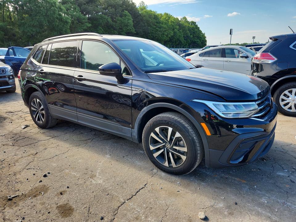 2024 Volkswagen Tiguan VIN 3VVRB7AX5RM137517 COPART salvage auction — REAR END, Ga - Cert Of Title-Salvage, sold $10,400 on 2026-07-28 (photo 4)