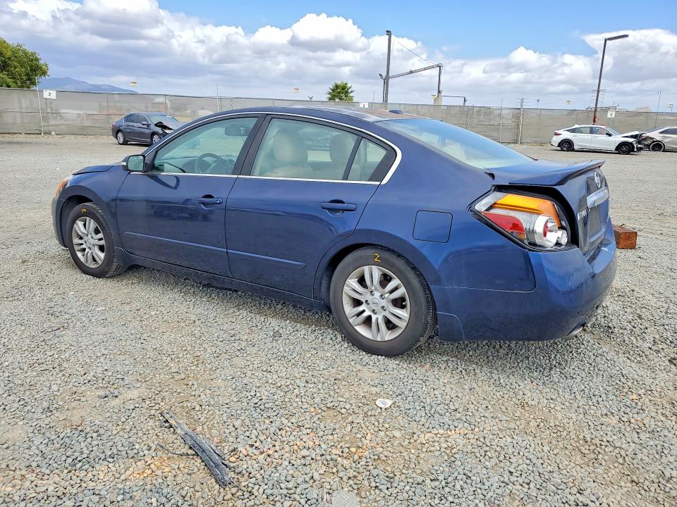 2011 Nissan Altima VIN 1N4AL2AP3BN402836 COPART salvage auction — REAR END, CA - SALVAGE CERTIFICATE, sold $625 on 2026-07-02 (photo 2)