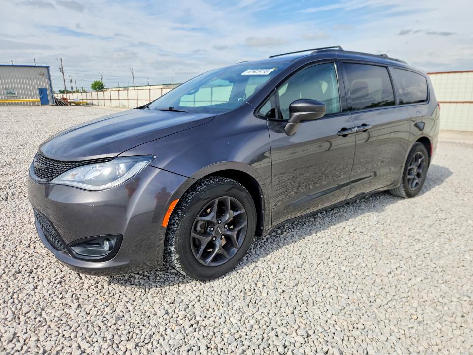 2018 Chrysler Pacifica VIN 2C4RC1EG6JR257844 — COPART salvage auction photo