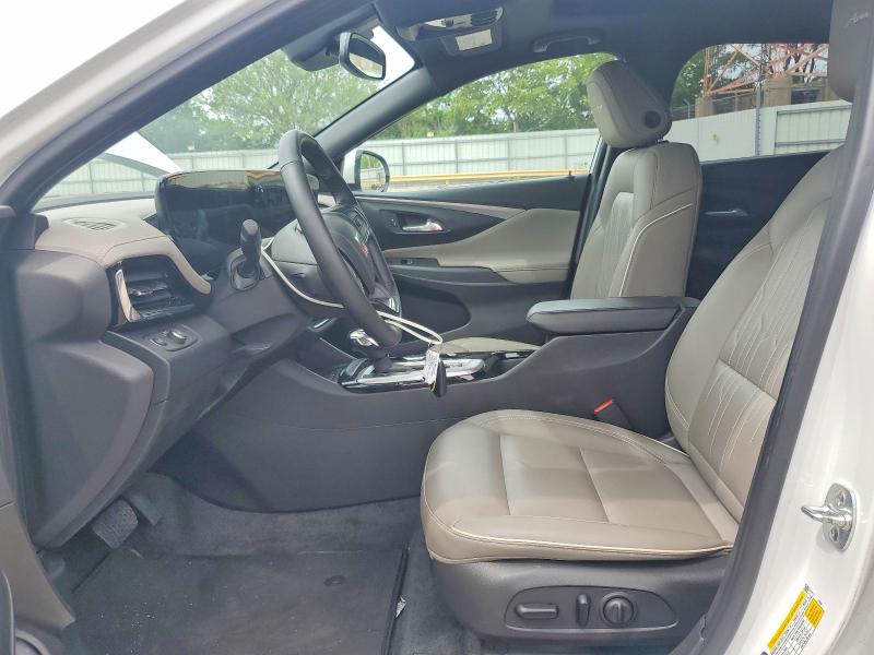 2025 Buick . VIN KL47LCEPXSB106308 COPART salvage auction — FRONT END, In - Cert Of Title-Salvage Title, sold $8,200 on 2026-07-27 (photo 7)