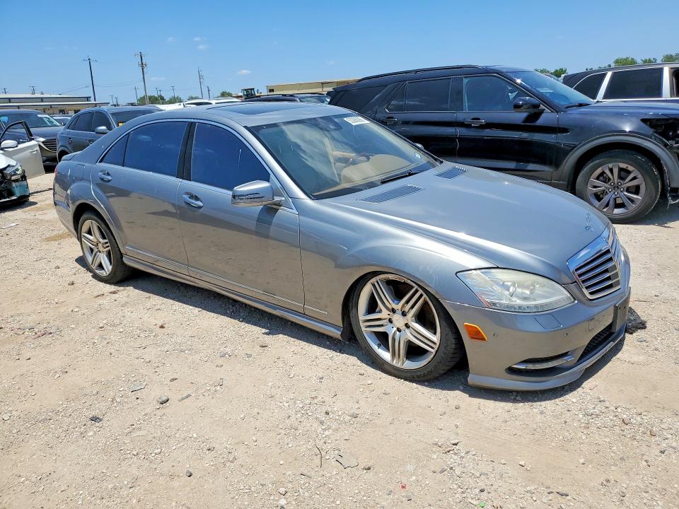 2013 Mercedes-benz S class VIN WDDNG7DB7DA502774 COPART salvage auction — BURN, Tx - Salvage Vehicle Title, sold $1,100 on 2026-07-23 (photo 4)