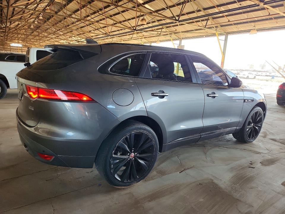 2018 Jaguar VIN SADCL2FX8JA269643 COPART salvage auction — NORMAL WEAR, Az - Cert Of Title-Restored Salvage, sold $6,000 on 2026-07-27 (photo 3)