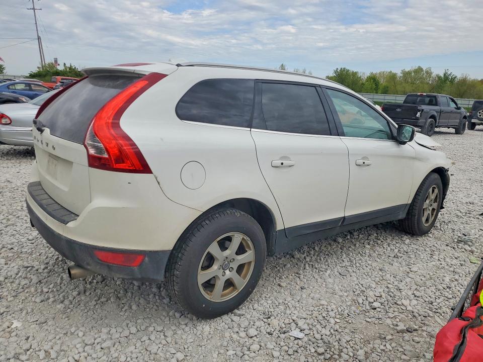2012 Volvo Xc60 VIN YV4952DL6C2332992 COPART salvage auction — FRONT END, Mi - Certificate Of Title, sold $450 on 2026-07-30 (photo 3)