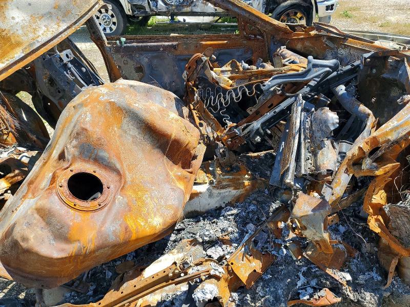 2003 Infiniti G35 VIN JNKCV51E83M335850 COPART salvage auction — BURN, Ca - Non-Repairable Vehicle Cert, sold $50 on 2026-07-31 (photo 7)