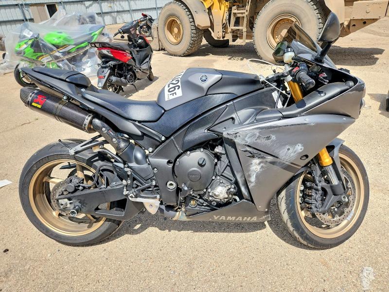 2014 Yamaha Yzf VIN JYARN23E2EA018282 COPART salvage auction — SIDE, Il - Salvage Certificate, sold $5,400 on 2026-07-30 (photo 1)