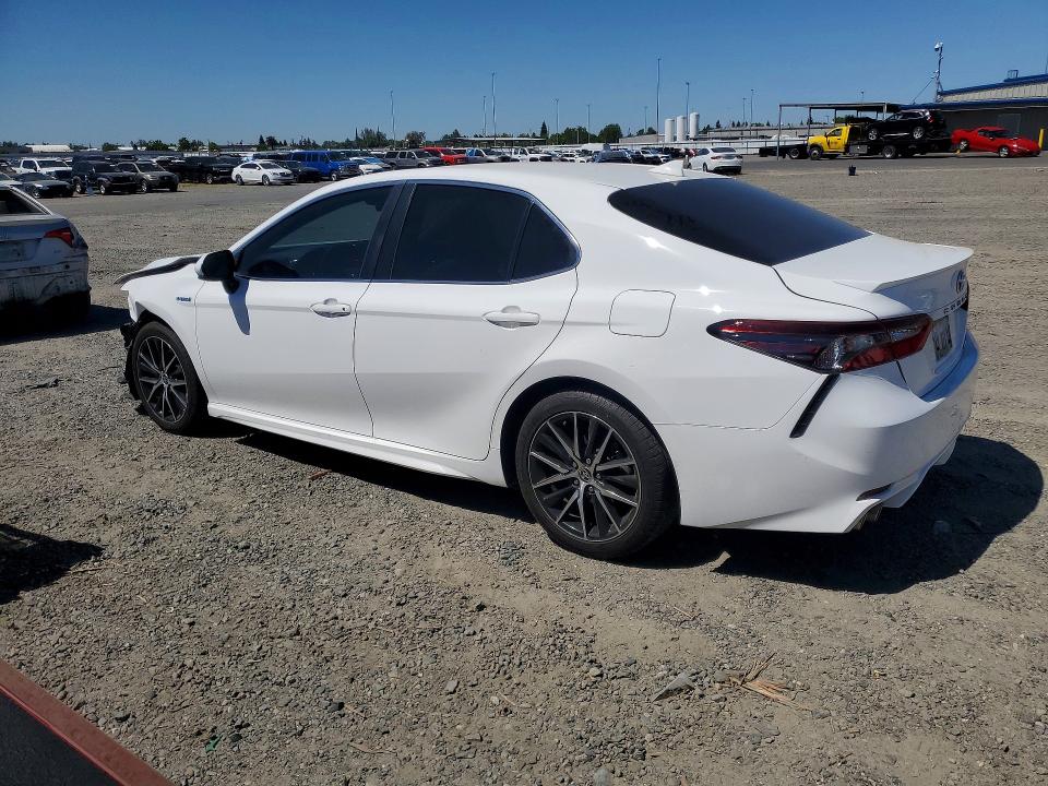 2021 Toyota Camry VIN 4T1G31AK2MU565131 COPART salvage auction — FRONT END, CA - SALVAGE CERTIFICATE, sold $8,200 on 2026-07-28 (photo 2)