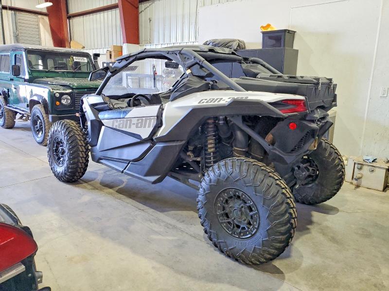 2023 Can-am Maverick x3 VIN 3JBVGAY43PE004434 COPART salvage auction — MINOR DENT/SCRATCHES, NY - MV-51B/STMT OF OWNERSHIP, sold $15,300 on 2026-07-20 (photo 3)