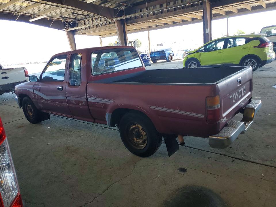 1990 Toyota Pickup VIN JT4VN93D4L5009284 COPART salvage auction — MINOR DENT/SCRATCHES, CA - DIS/DLR/EXP APP FOR DUP CLEAN, sold $2,350 on 2026-07-27 (photo 2)