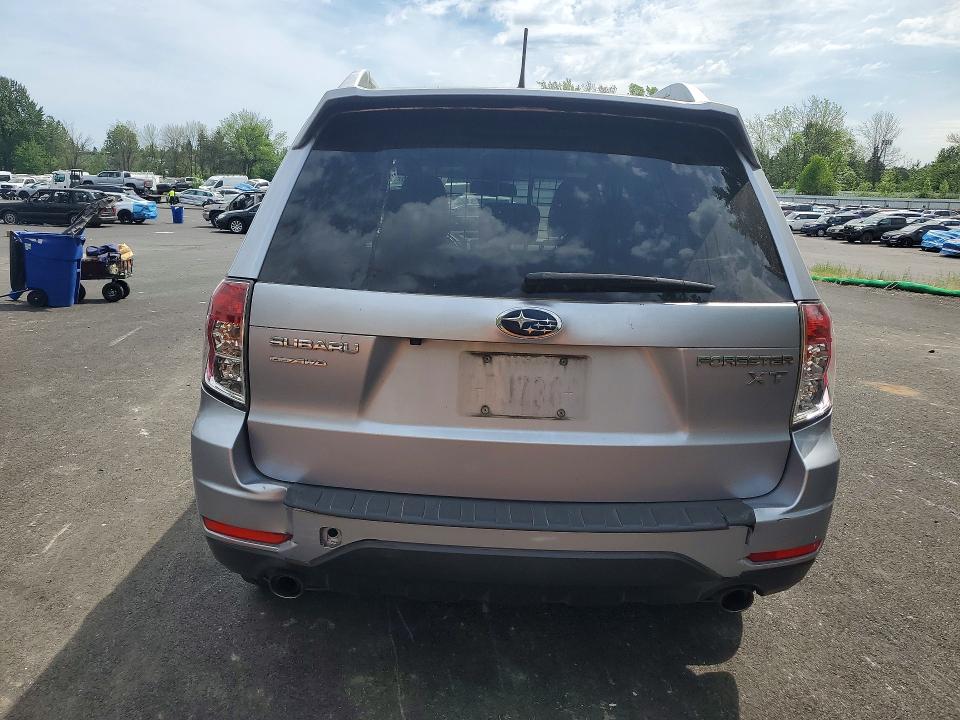 2013 Subaru Forester VIN JF2SHGGC6DH421997 COPART salvage auction — FRONT END, Or - Salvage Title Certificate, sold $1,300 on 2026-07-13 (photo 6)