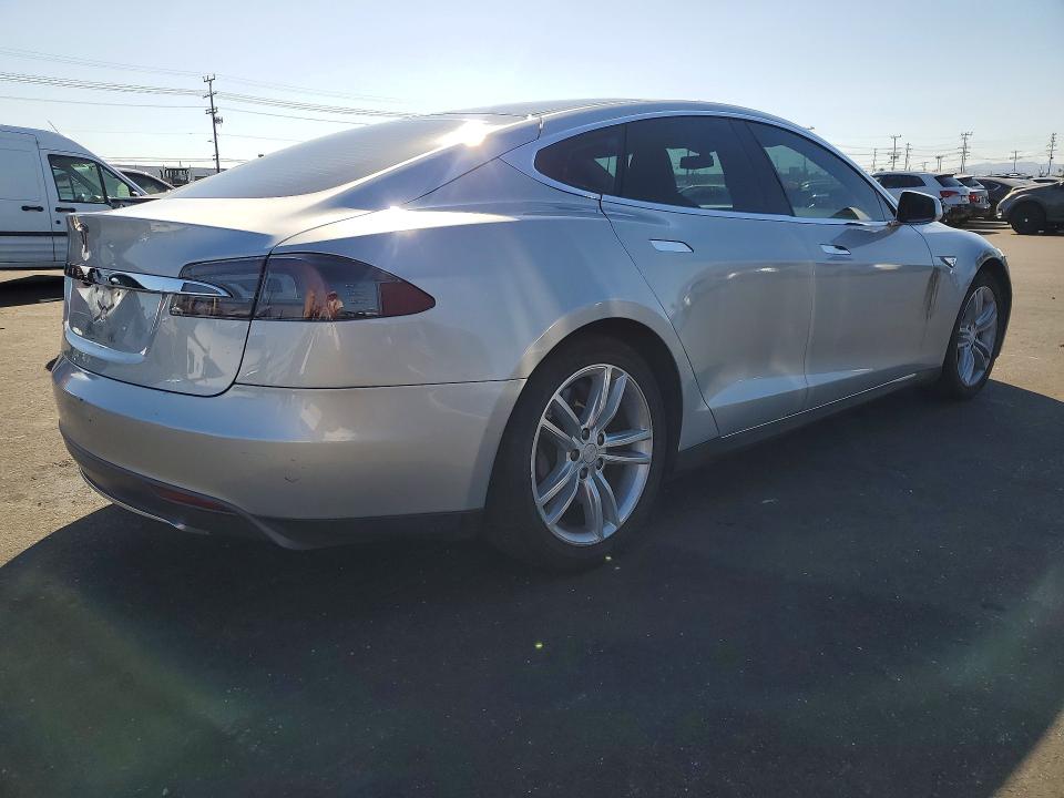 2012 Tesla Model s VIN 5YJSA1CN6CFP02929 COPART salvage auction — FRONT END, Ca - Salvage Certificate, sold $3,200 on 2026-07-22 (photo 3)