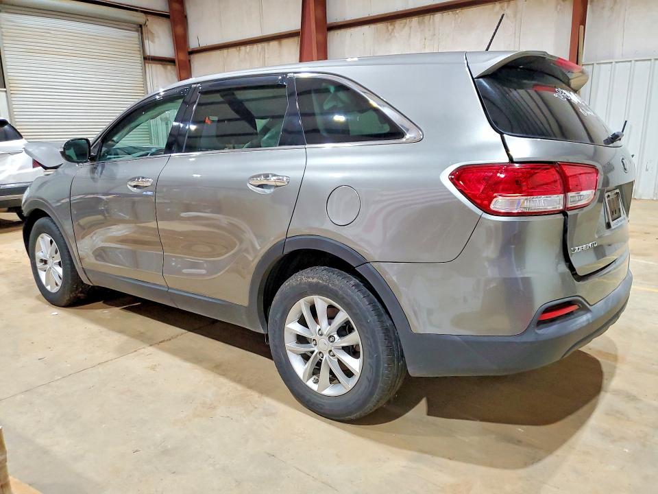 2017 Kia Sorento VIN 5XYPG4A3XHG216275 COPART salvage auction — SIDE, Tx - Salvage Vehicle Title, sold $475 on 2026-07-27 (photo 2)