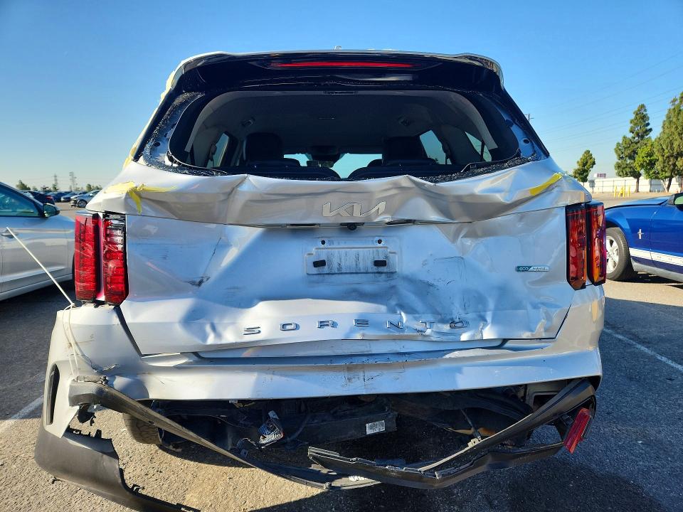 2022 Kia Sorento VIN KNDRG4LG6N5106840 COPART salvage auction — REAR END, CA - SALVAGE CERTIFICATE, sold $200 on 2026-07-28 (photo 6)
