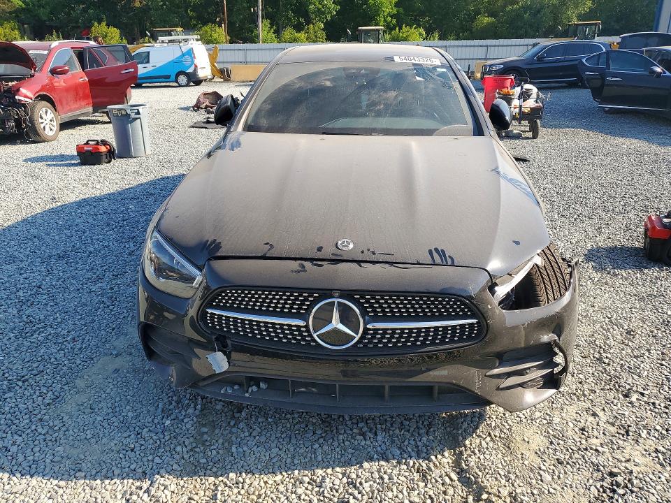 2022 Mercedes-benz E-klasse VIN W1KZF5KB6NB031045 COPART salvage auction — FRONT END, Nc - Salvage Certificate Of Title, sold $3,350 on 2026-07-30 (photo 5)