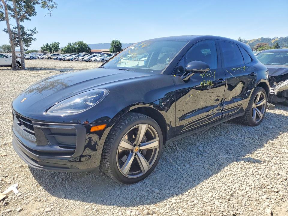 2025 Porsche Macan VIN WP1AA2A54SLB00657 — COPART salvage auction photo