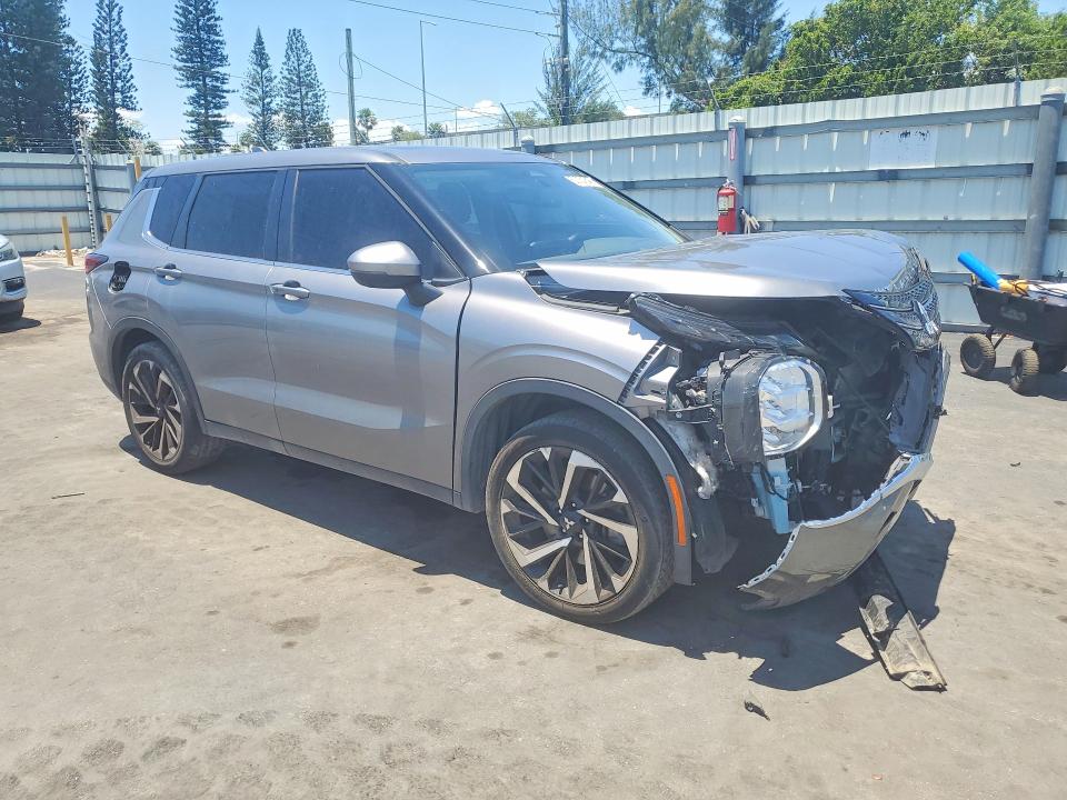 2022 Mitsubishi Outlander VIN JA4J3UA80NZ005221 COPART salvage auction — FRONT END, Fl - Certificate Of Destruction, sold $3,200 on 2026-07-20 (photo 4)