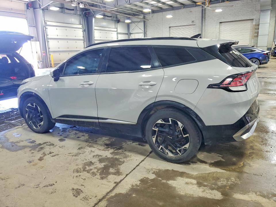 2023 Kia Sportage VIN 5XYK53AF0PG045829 COPART salvage auction — HAIL, Il - Salvage Certificate, sold $7,200 on 2026-07-14 (photo 2)