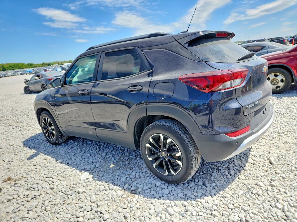 2021 Chevrolet Trailblazer VIN KL79MPS27MB104799 COPART salvage auction — SIDE, Salvage Title, sold $4,750 on 2026-07-16 (photo 2)