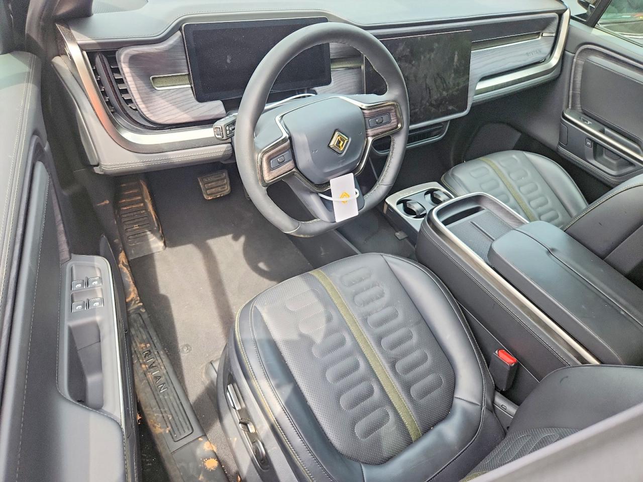 2025 Rivian R1S VIN 7PDSGBBA7SN059096 COPART salvage auction — Rear End, GA - CERT OF TITLE-SALVAGE, sold $31,500 on 2026-07-02 (photo 8)