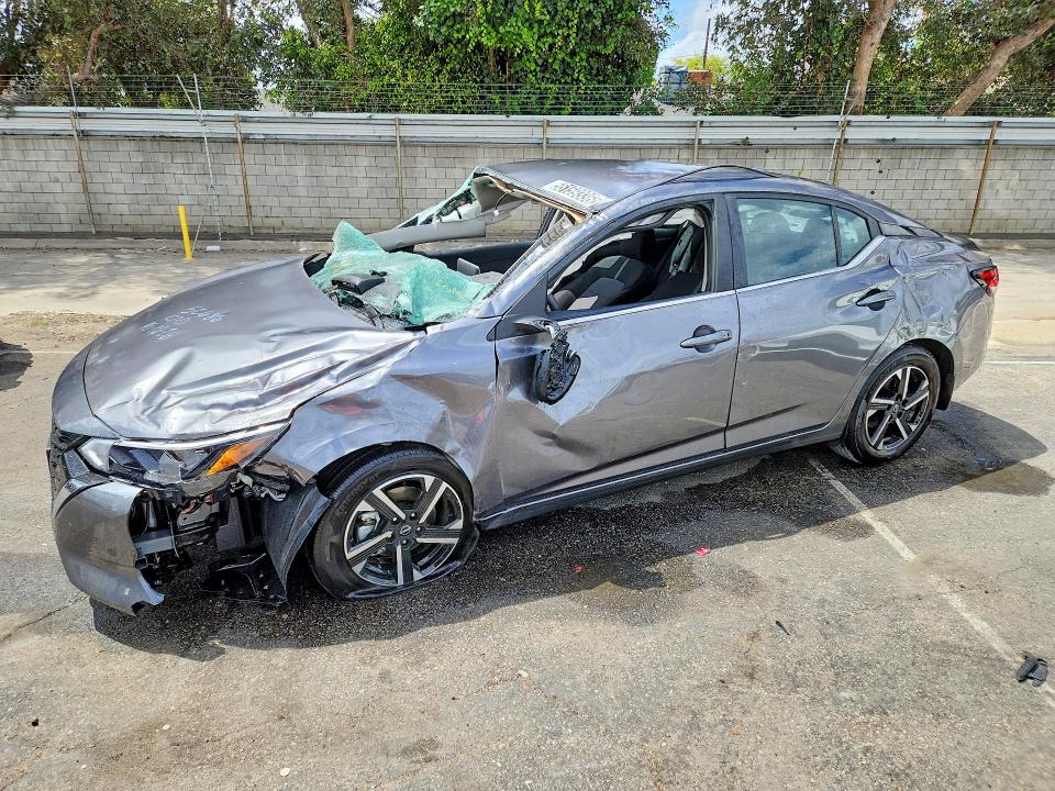 2025 Nissan Sentra VIN 3N1AB8CV0SY416825 COPART salvage auction — ROLLOVER, Ca - Certificate Of Title, sold $1,300 on 2026-07-09 (photo 1)