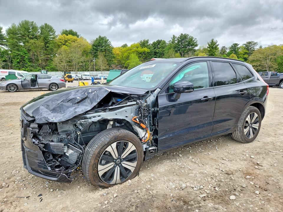 2025 Volvo Xc60 VIN YV4H60RC4S1008191 COPART salvage auction — FRONT END, Ma - Cert Of Title-Salvage, sold $13,800 on 2026-07-18 (photo 1)