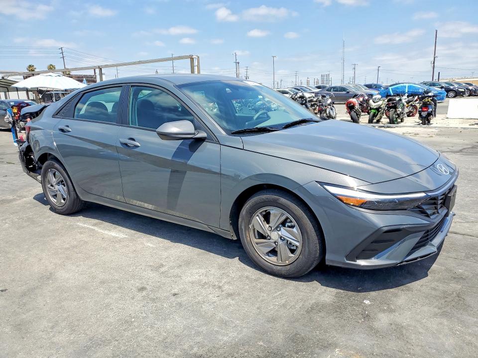 2025 Hyundai VIN KMHLL4DG3SU020219 COPART salvage auction — REAR END, Ca - Salvage Certificate, sold $6,500 on 2026-07-15 (photo 4)