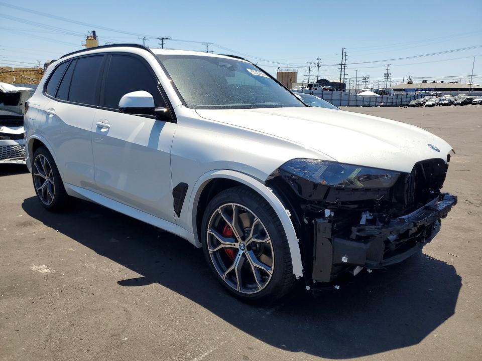 2026 BMW VIN 5UX43EU03T9317351 COPART salvage auction — FRONT END, Ca - Salvage Certificate, sold $45,500 on 2026-07-08 (photo 4)