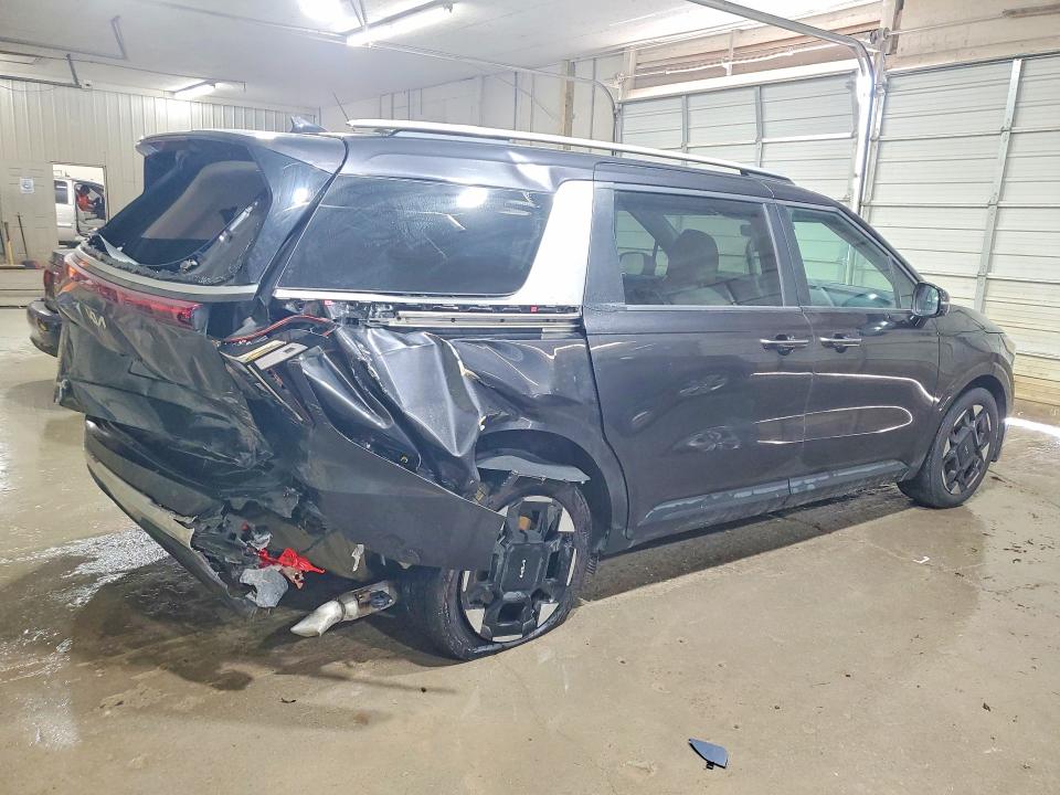 2025 Kia Carnival VIN KNDNC5K39S6536298 COPART salvage auction — REAR END, Tn - Salvage Certificate, sold $10,000 on 2026-07-14 (photo 3)