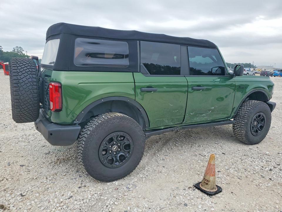 2022 Ford Bronco VIN 1FMEE5DH2NLA80763 COPART salvage auction — SIDE, TX - SALVAGE VEHICLE TITLE, sold $15,200 on 2026-07-10 (photo 3)