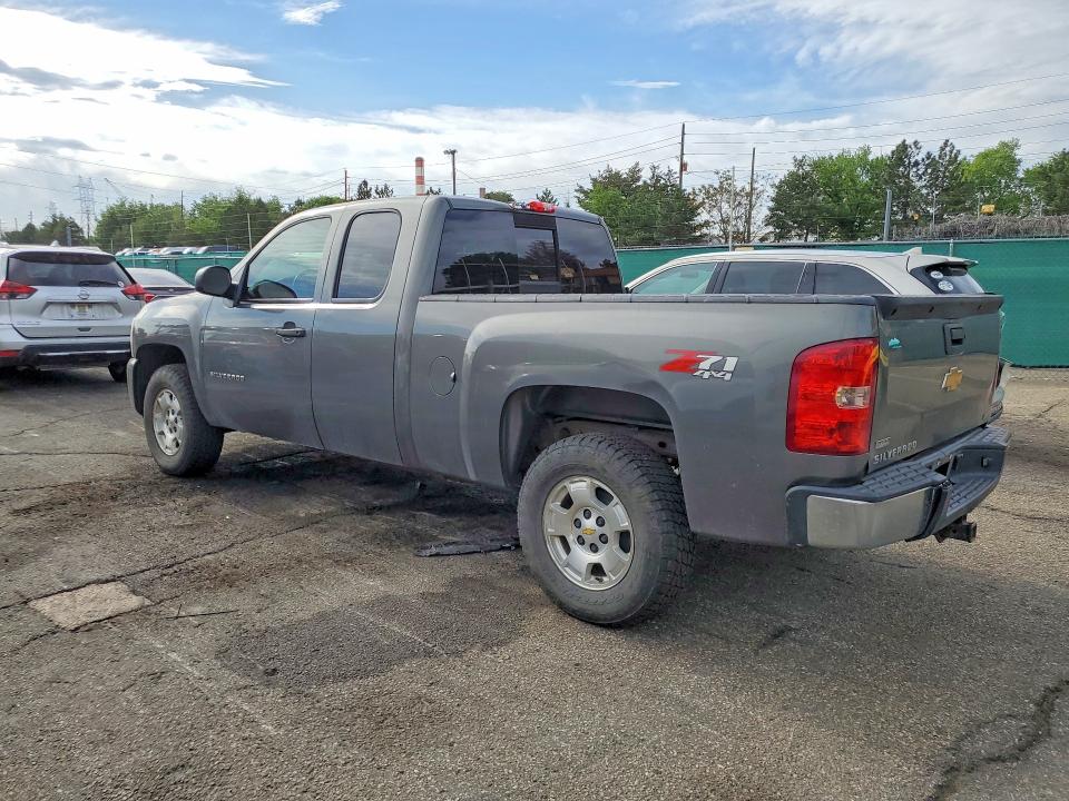2011 Chevrolet Silverado VIN 1GCRKSE36BZ396272 COPART salvage auction — REAR END, CO - PUBLIC - SALVAGE TITLE, sold $4,550 on 2026-07-02 (photo 2)