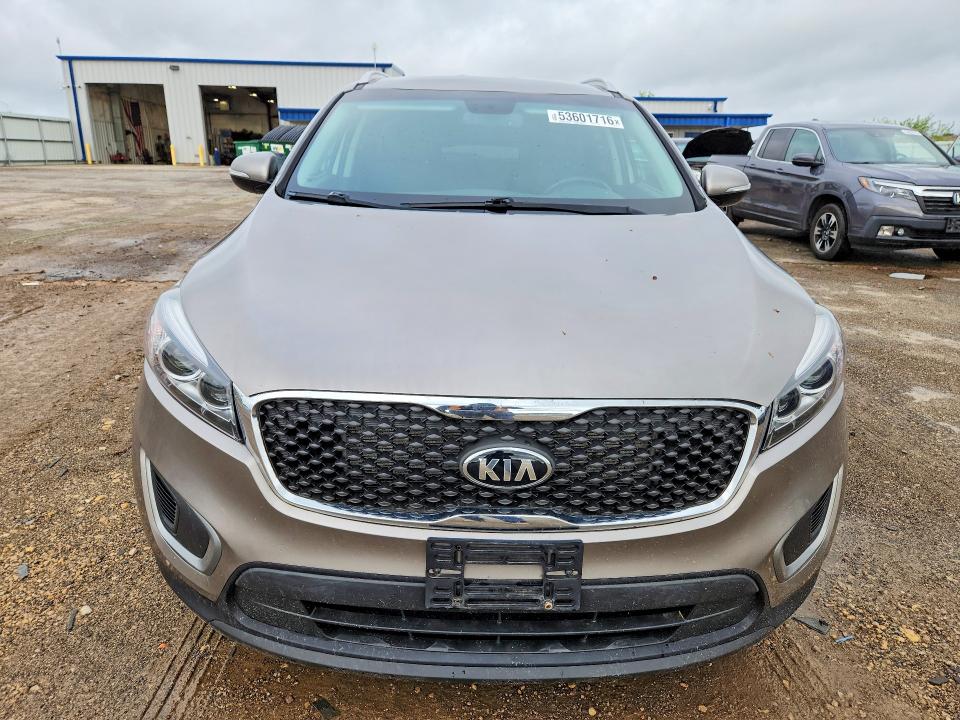 2017 Kia Sorento VIN 5XYPG4A34HG205112 COPART salvage auction — HAIL, Wi - Certificate Of Title, sold $2,000 on 2026-07-14 (photo 5)
