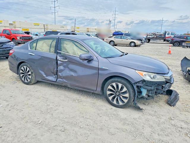 2017 Honda VIN JHMCR6F51HC012482 COPART salvage auction — FRONT END, Id - Salvage Certificate Of Title, sold $425 on 2026-07-31 (photo 4)