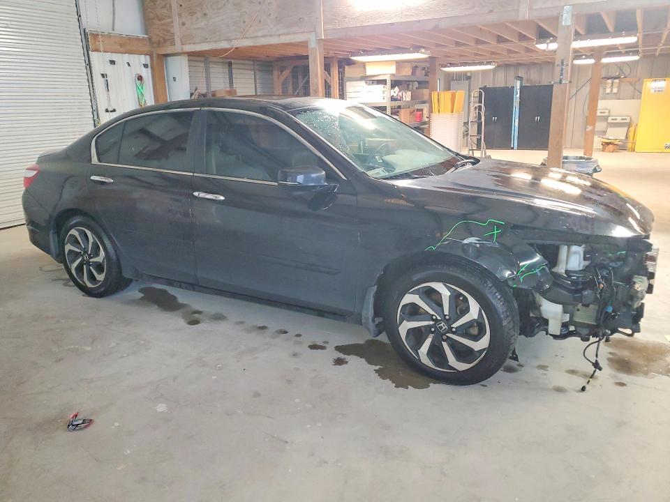 2017 Honda VIN 1HGCR2F98HA025448 COPART salvage auction — FRONT END, Tx - Certificate Of Title, sold $4,250 on 2026-07-02 (photo 4)