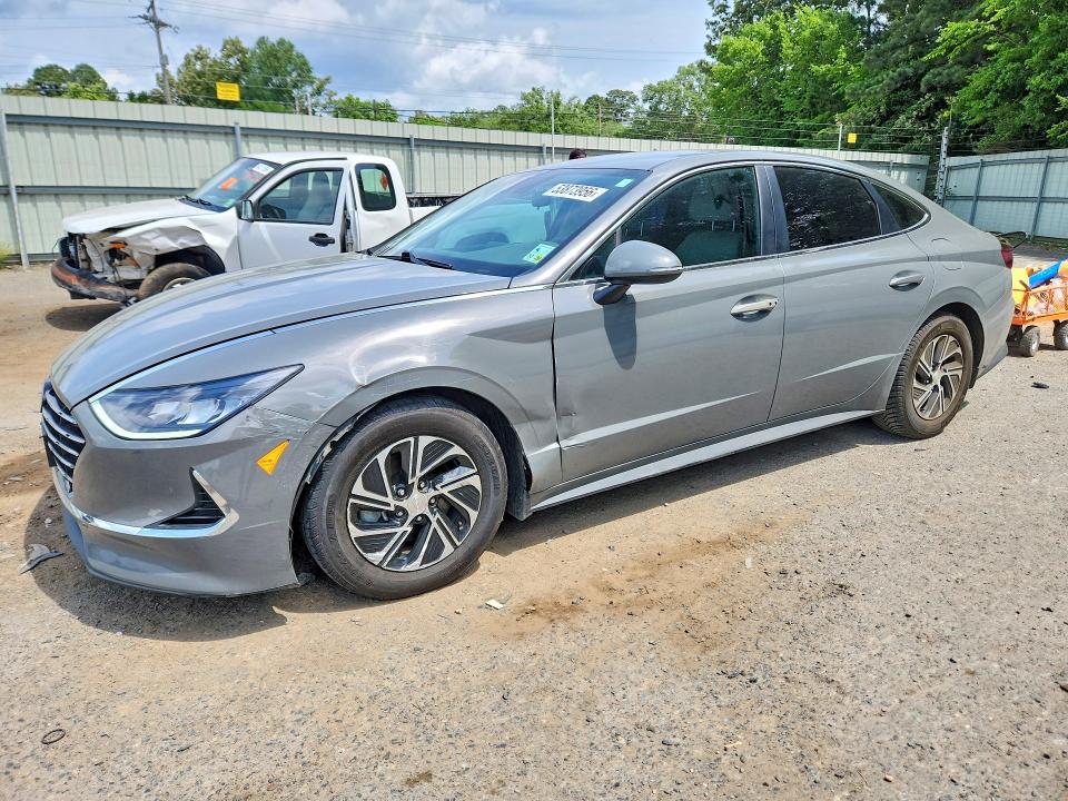 2020 Hyundai Sonata VIN KMHL24JJ9LA009778 COPART salvage auction — VANDALISM, Salvage Title, sold $3,950 on 2026-07-23 (photo 1)