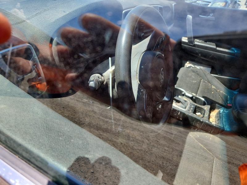 2018 Kia Sportage VIN KNDPMCAC8J7424600 COPART salvage auction — HAIL, Mt - Salvage Certificate Of A Vehic, sold $975 on 2026-07-28 (photo 9)